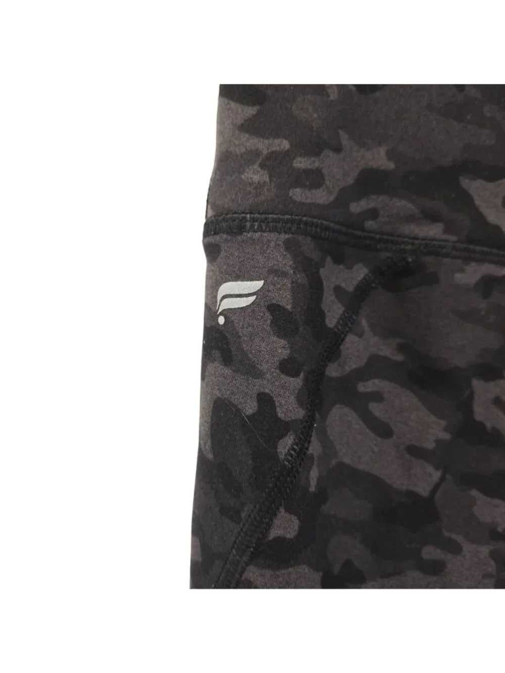 Fabletics High-Waisted Camouflage Printed Heathered Leggings Size Small